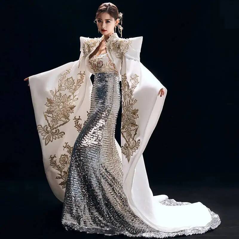 La robe formelle de l'hôte est - Evening Gown avis et prix